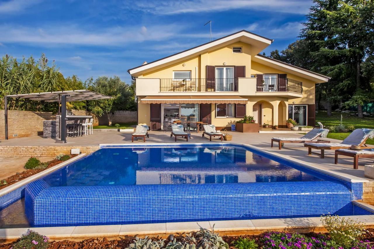 Villa Montericco Ровінь Екстер'єр фото